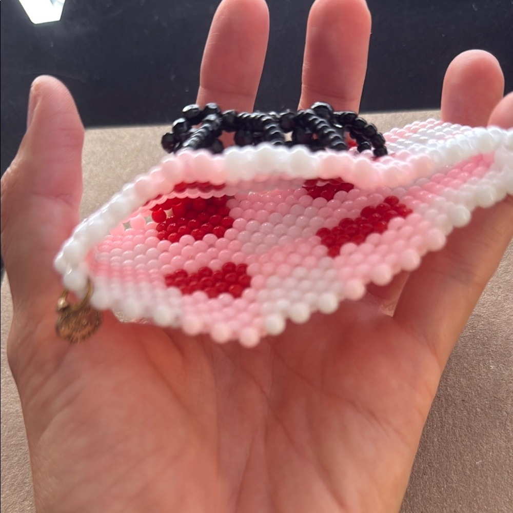 Susan Alexandra Beaded Card Holder - Picture 3 of 3